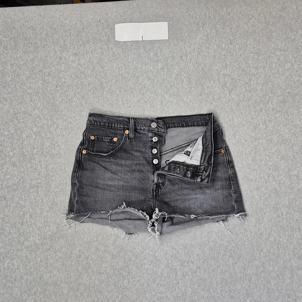 Levi's 501 Women Shorts W28 Gray Denim Jeans Grunge Button Logo